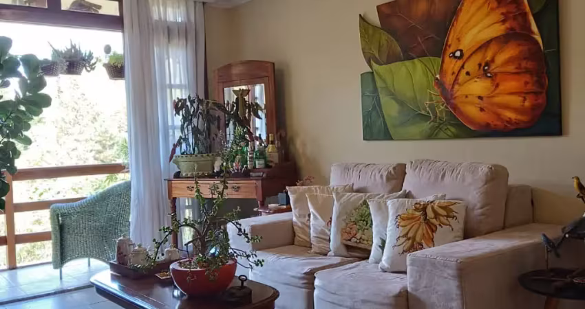 Apartamento no green valley por r$ 399.000,00 com direito à transferência de título de sócio do clube.