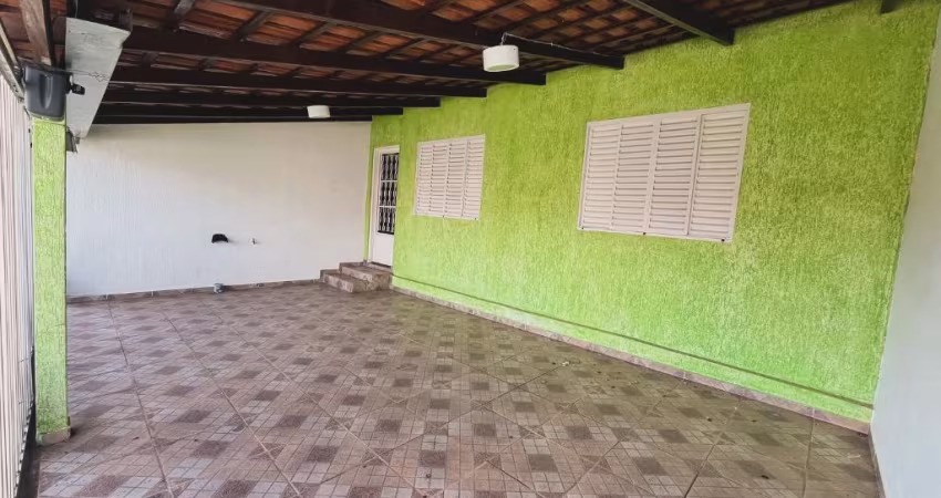 Casa aconchegante e prática, pronta para receber você e sua família!