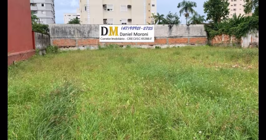 TERRENO PARA EXCELENTE EMPREENDIMENTO COM 980m2