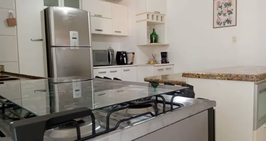Apartamento na ponta da praia com 3 quartos e 01 suite com vista livre