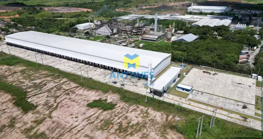Alugue em condomínio galpão com 18 docas, de 7.200m². Em Ponte dos Carvalhos no Cabo de Santo Agost