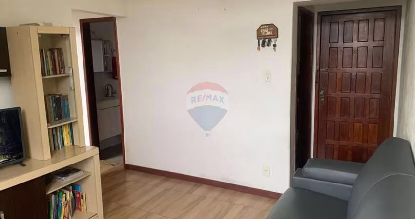 Apartamento 2 quartos reformado pertinho do centro