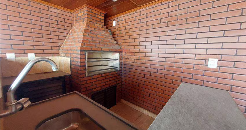 Casa com 3 quartos, ampla área externa e terraço com churrasqueira no Alto dos Passos