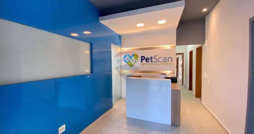 Aluguel de casa comercial em localização privilegiada