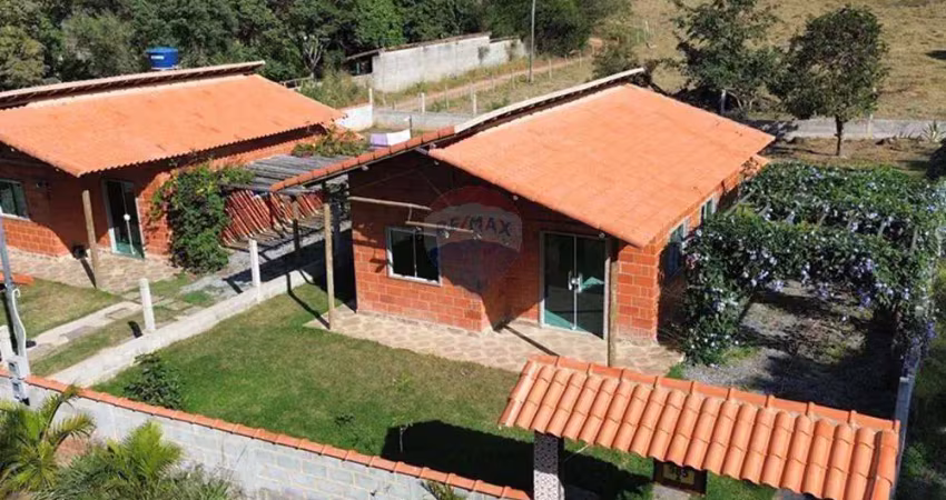Casa com 1 quarto à venda no Centro, Santana do Deserto 