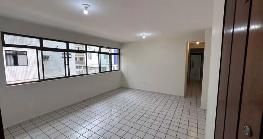 Apartamento para venda em joão pessoa, cabo branco, 3 dormitórios, 1 suíte, 2 banheiros, 1 vaga