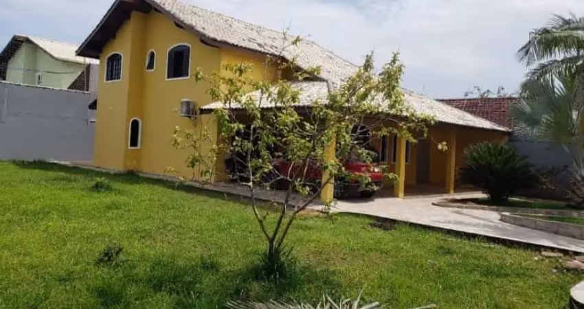 Casa mobiliada para locação – lado praia em peruíbe
