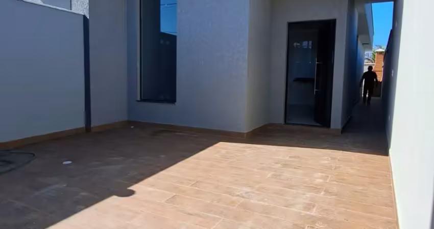 Casa nova em peruíbe – bairro imperador (pós linha)