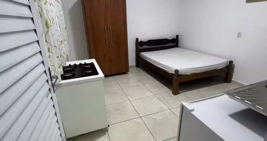Kitnet / Stúdio para alugar na Av. Luciano de Bona, Centro, Peruíbe