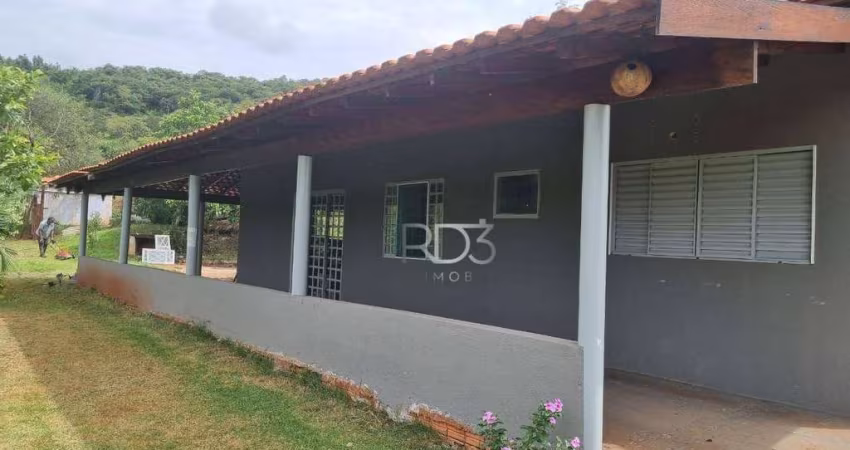 Chácara com 4 dormitórios à venda, 6900 m² por R$ 670.000,00 - Chácaras Itaúna  - Ibiporã/PR