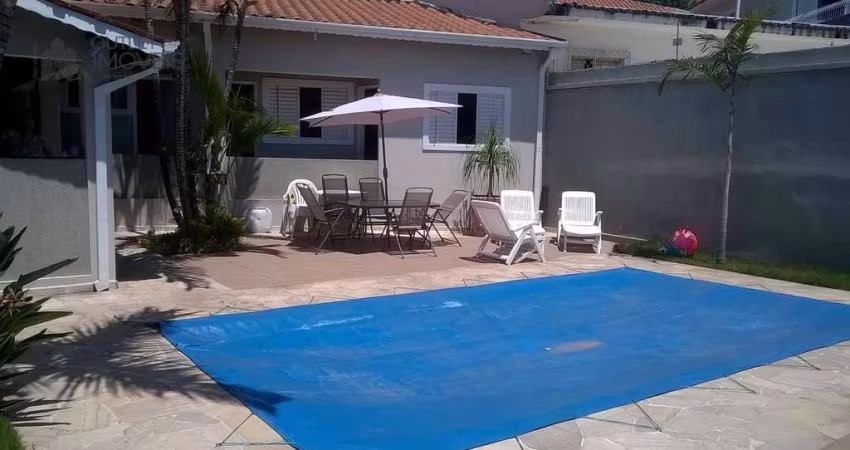 Casa com 4 dormitórios à venda, 340 m² por R$ 1.170.000 - Parque São Quirino - Campinas/SP