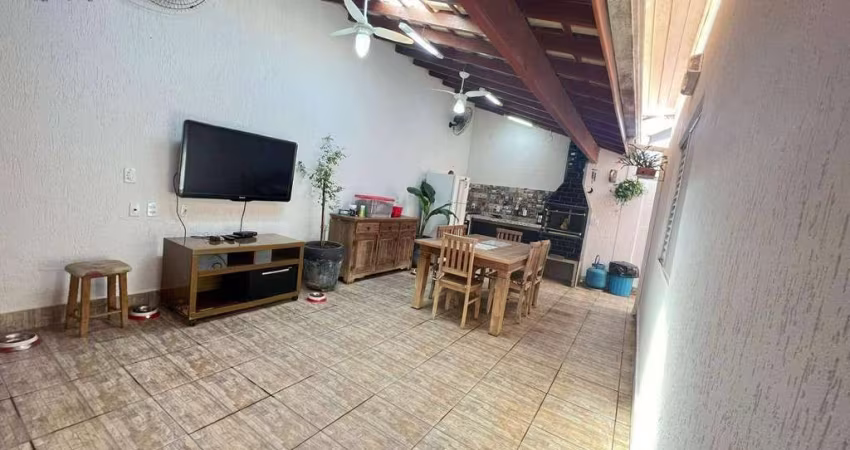 Casa com 3 dormitórios à venda, 173 m² por R$ 810.000,00 - Alto de Pinheiros - Paulínia/SP