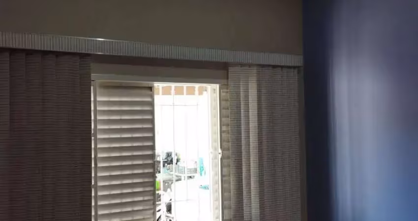 Casa com 3 quartos à venda na Rua Bento Luciano Fiorini, Santa Terezinha, Paulínia