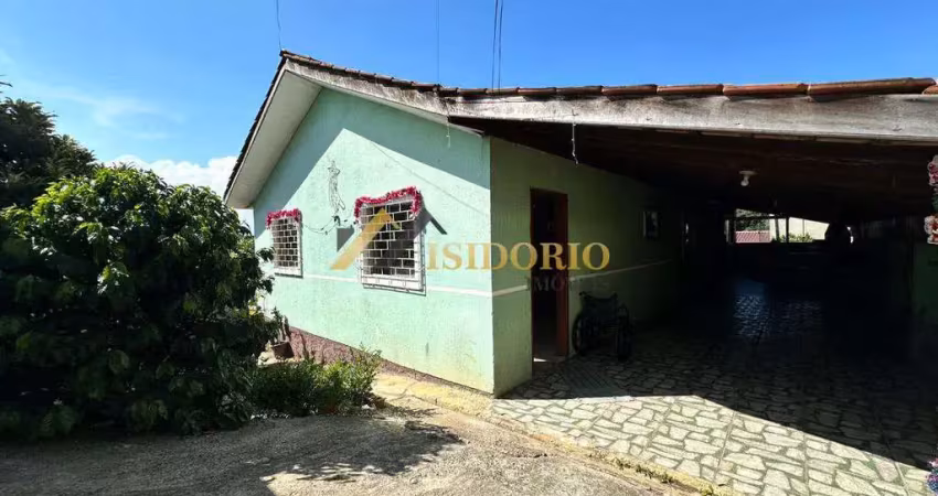 Bela casa! 360m² de área total, aceita permuta, bem localizado