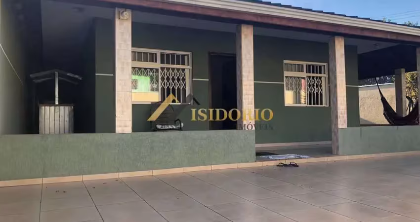 ÓTIMA CASA!!! 03 QTOS., 03 VAGAS DE GAR., EXCELENTE LOCALIZAÇÃO
