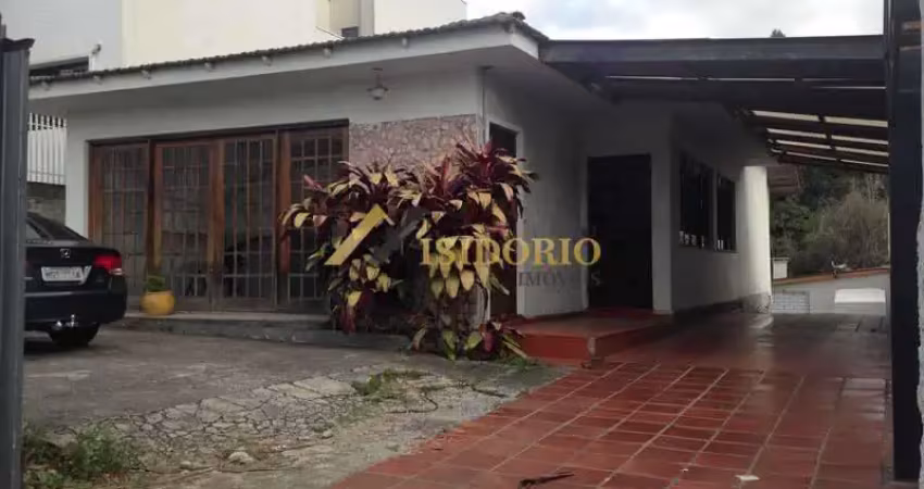 Ótimo terreno,são lourenço,comerc. e resid.,c/ 2 casas,10 vagas