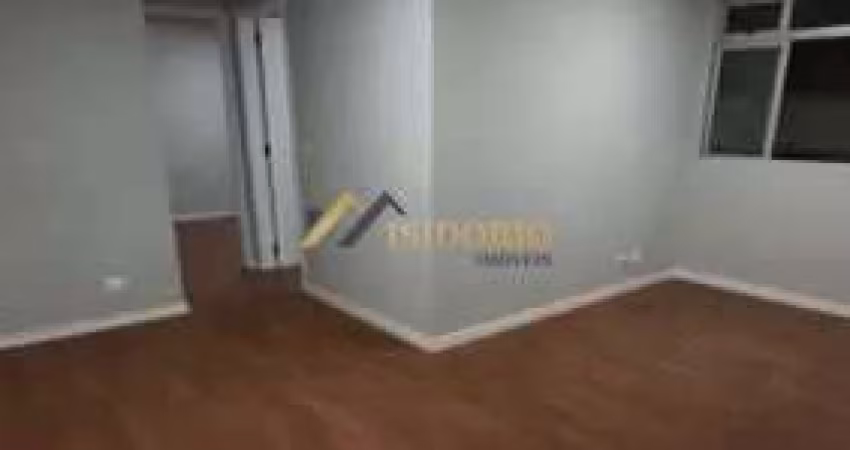 APARTAMENTO NO XAXIM! 02 QUARTOS, TODO REFORMADO, VAGA COBERTA