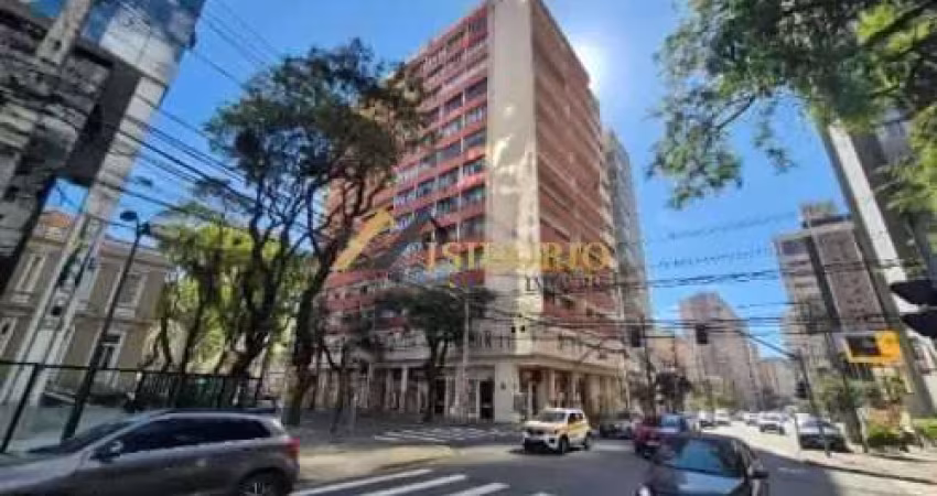 APARTAMENTO MERCÊS! 02 QUARTOS, VAGA DE GARAGEM