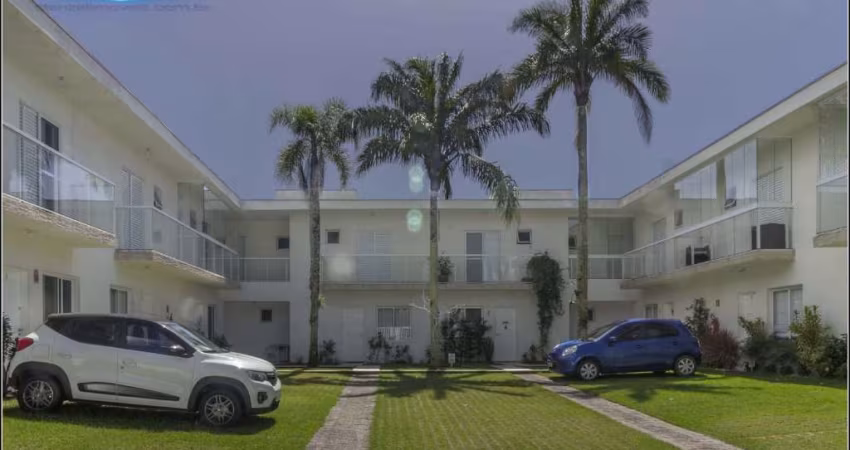 Casa em Village com 3 Quartos, 96m² por R$ 530.000 - Indaiá - Bertioga/SP