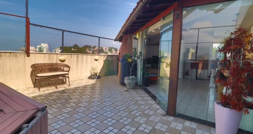 Cobertura duplex ingá:piscina ,churrasqueira,3 quartos com vaga