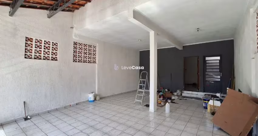 Sobrado triplex para alugar com 3 quartos, 3 banheiros, 4 vagas e 189m² por r$ 3.100