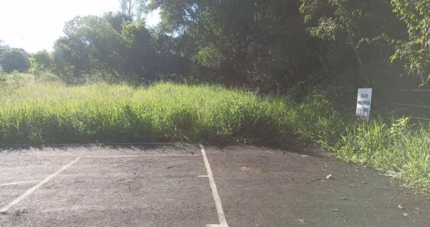 Terreno a venda, 200 m² , asfalto, Bairro Boa Vista, Chapecó- SC . Clique para ver detalhes.