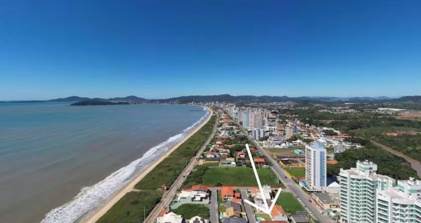 Apartamento para Venda em Balneário Piçarras, Centro, 4 dormitórios, 4 suítes, 5 banheiros, 2 vagas