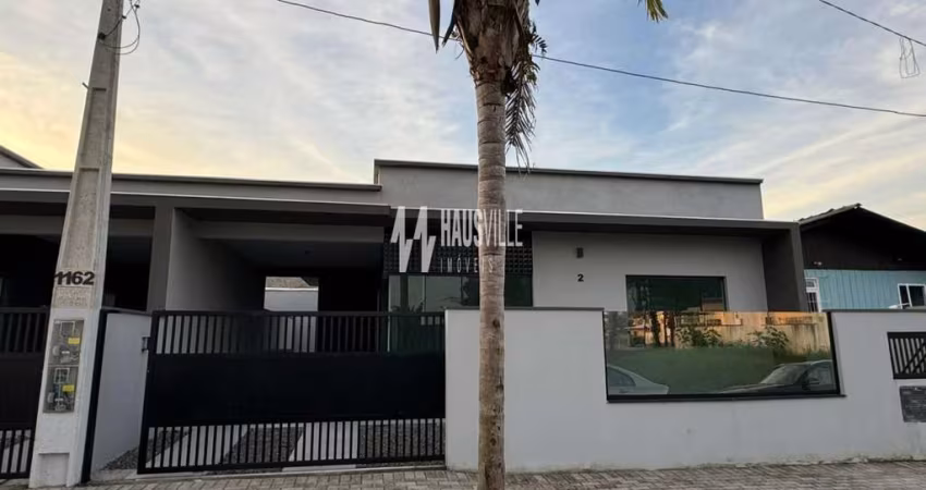Casa para Venda em Balneário Piçarras, Itacolomi, 2 dormitórios, 1 suíte, 2 banheiros, 2 vagas
