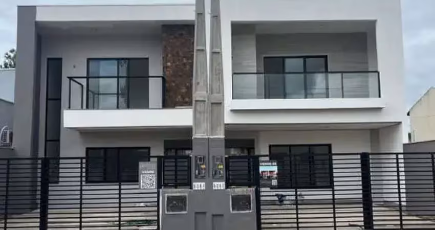 Sobrado Geminado para Venda em Balneário Piçarras, Itacolomi, 3 dormitórios, 1 suíte, 3 banheiros, 2 vagas