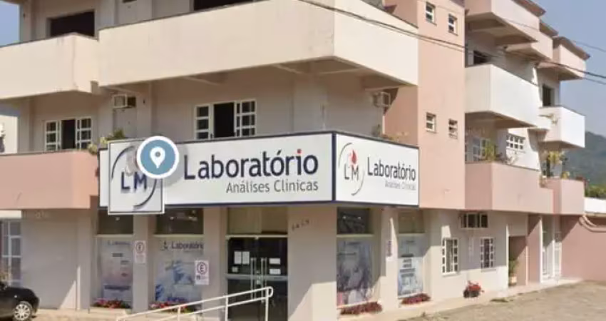 Apartamento para Venda em Schroeder, Centro, 8 dormitórios, 6 suítes, 8 banheiros, 6 vagas