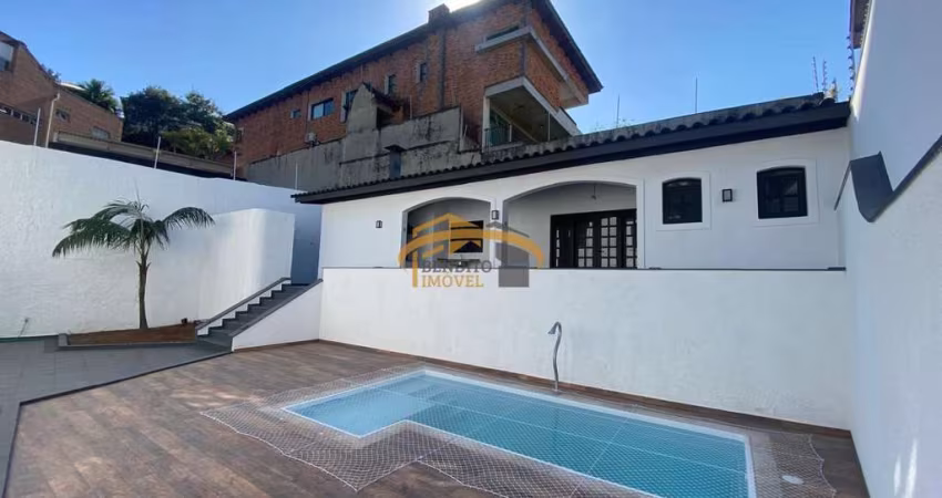 Casa para venda, Parque dos Príncipes, com 4 suítes, closet, quintal com piscina.
