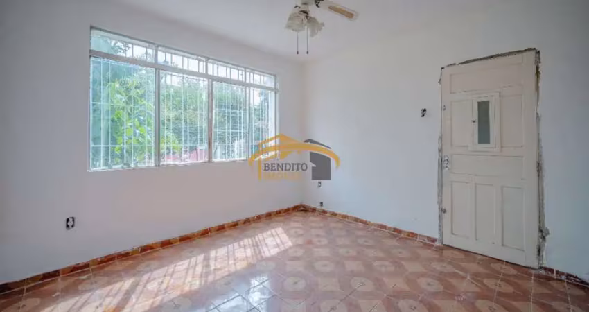 Sobrado  com 2 dormitórios no bairro do Jardim D`Abril