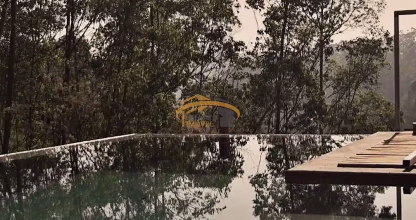 Sobrado em condomínio fechado, cajamar, com 4 dormitórios, sendo 3 suítes, piscina e 3 vagas de garagem.