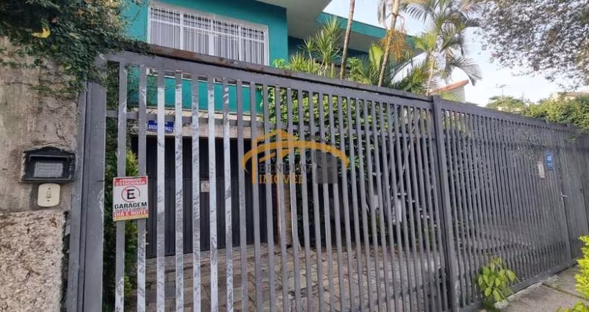 Sobrado comercial Vila Campesina, Osasco, 3 dormitórios, jardim de inverno, 6 vagas de garagem, Centro