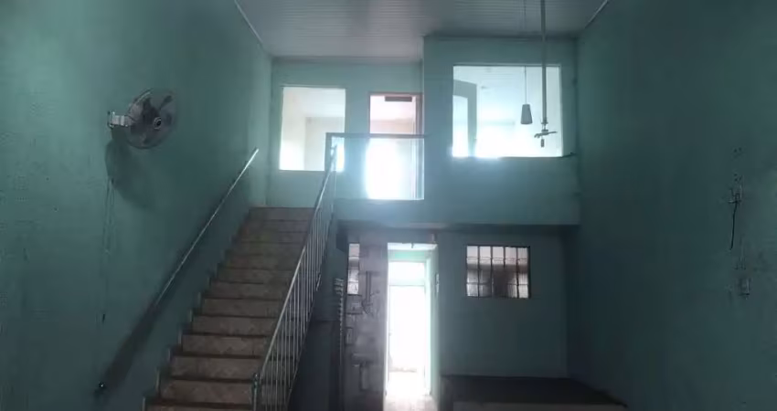 Salão comercial para locação, com mezanino, pé direito de 6 metros, santana de parnaíba.