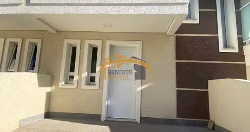 Sobrado condomínio fechado, vila osasco, com 2 dormitórios, 2 banheiros, 2 vagas de garagem e quintal privativo.