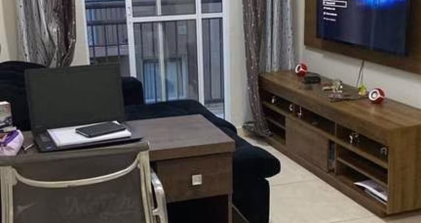 Apartamento para venda, Osasco, com 2 dormitórios, cozinha planejada e 1 vaga de garagem.