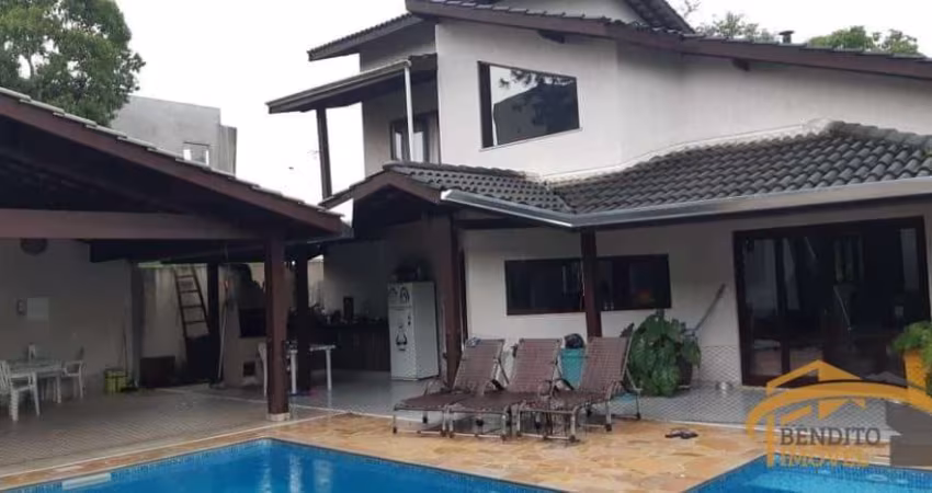 Sobrado à venda esidencial Villa Rica, Vargem Grande Paulista, com 3 dormitórios, sendo 1 suíte com closet.