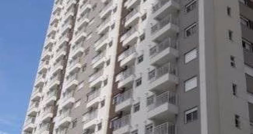 Apartamento Square Osasco com 1 dormitório, cozinha com armários, andar alto, 1 vaga de garagem, lazer completo.