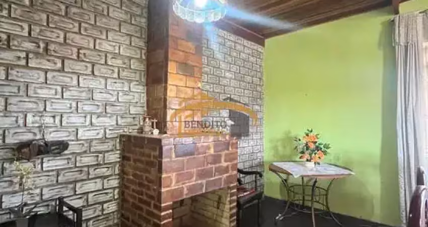 Casa para locação com  3 dormitórios, quintal com churrasqueira, próximo a avenida joao de andrade
