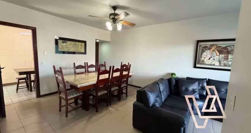 Apartamento Amplo e Varandado a 1 Minuto da Praia