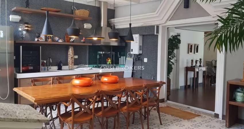 Três Jolie Residence - Sobrado Alto Padrão em condomínio fechado