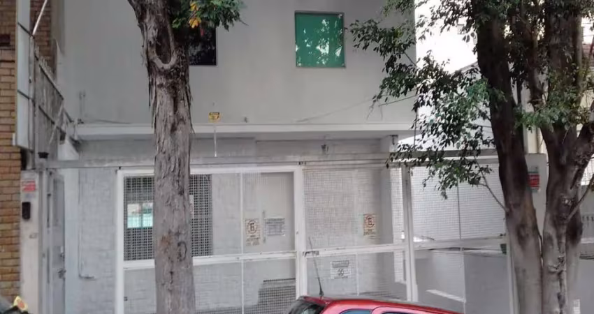 Sobrado  com 265m², localizada em santana com 8 salas e 10 vagas de garagem  !!!