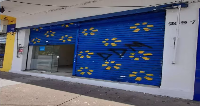 Loja de 250m² com sobreloja, localizado na vila mariana, completo com salas e três banheiros !!!