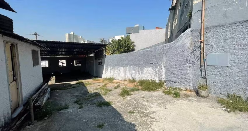 Galpão para locação na Av.Coronel Sezefredo Fagundes !!!