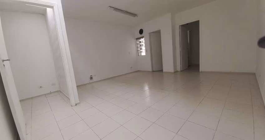 Salas comerciais de 45m² para alugar em Santana