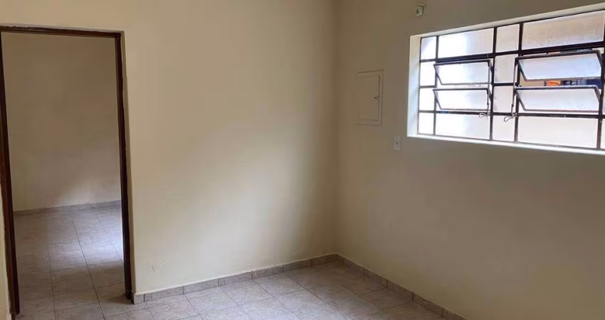 Casa de vila para locação com um quarto, sala e cozinha na /vila Maria Alta