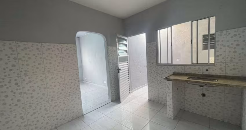 Casa para locação ao lado do metrô Tucuruvi