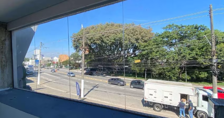 Salão para locação na Avenida Nova Cantareira !!!