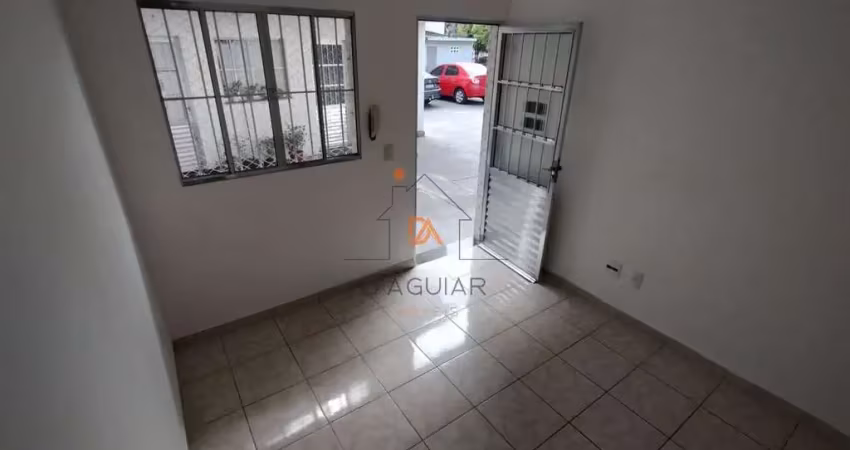 Sobrado em condominio na parada inglesa , apenas 300 metros do metrô